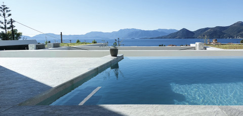 VILLA PALE ROSA - 6 PERSON image 1